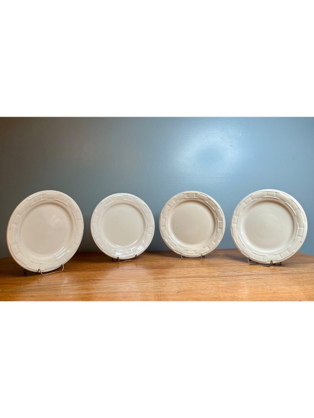 Set of 4 Longaberger Ivory Woven Traditions 10" Dinner Plate